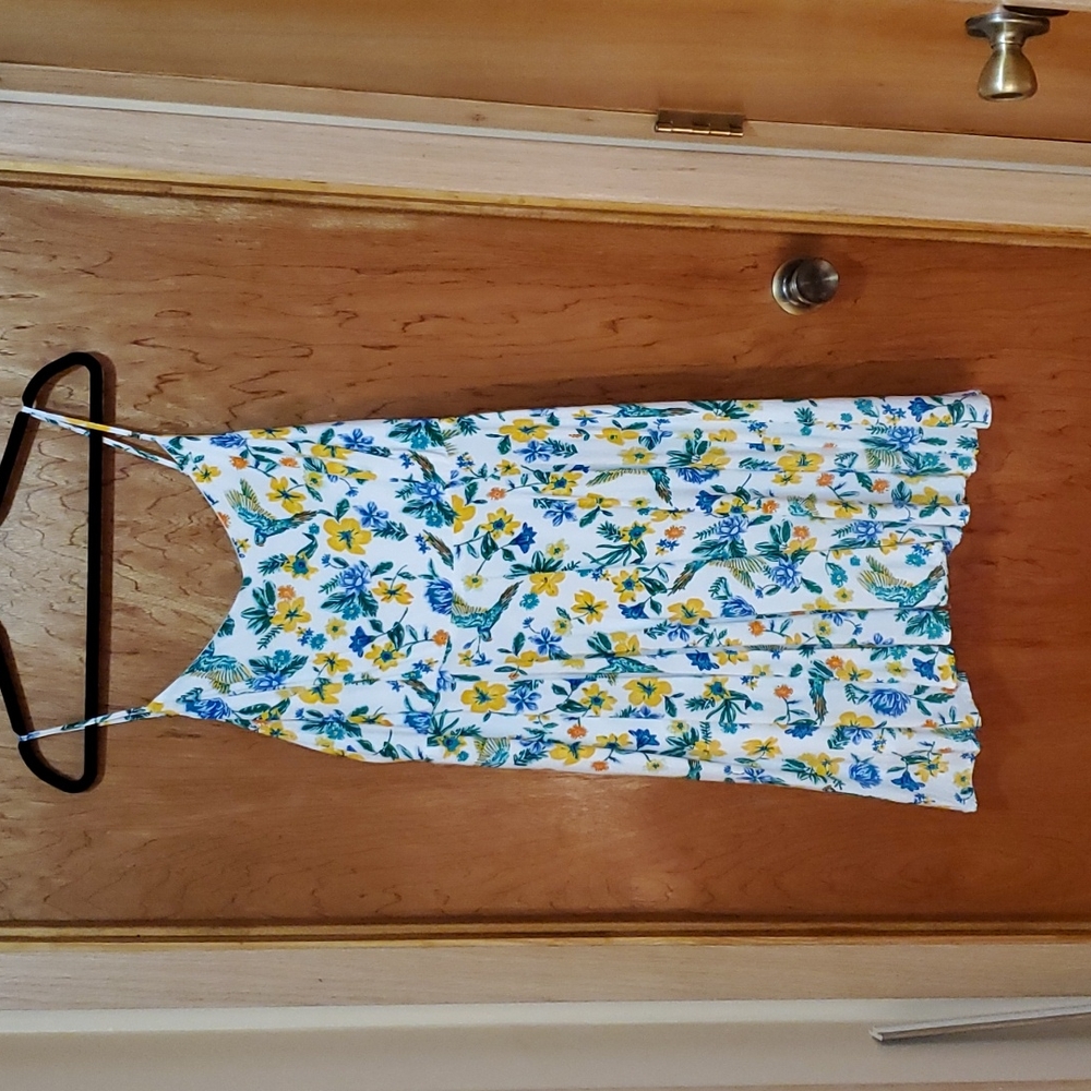Cool summer dress with spaghetti straps.